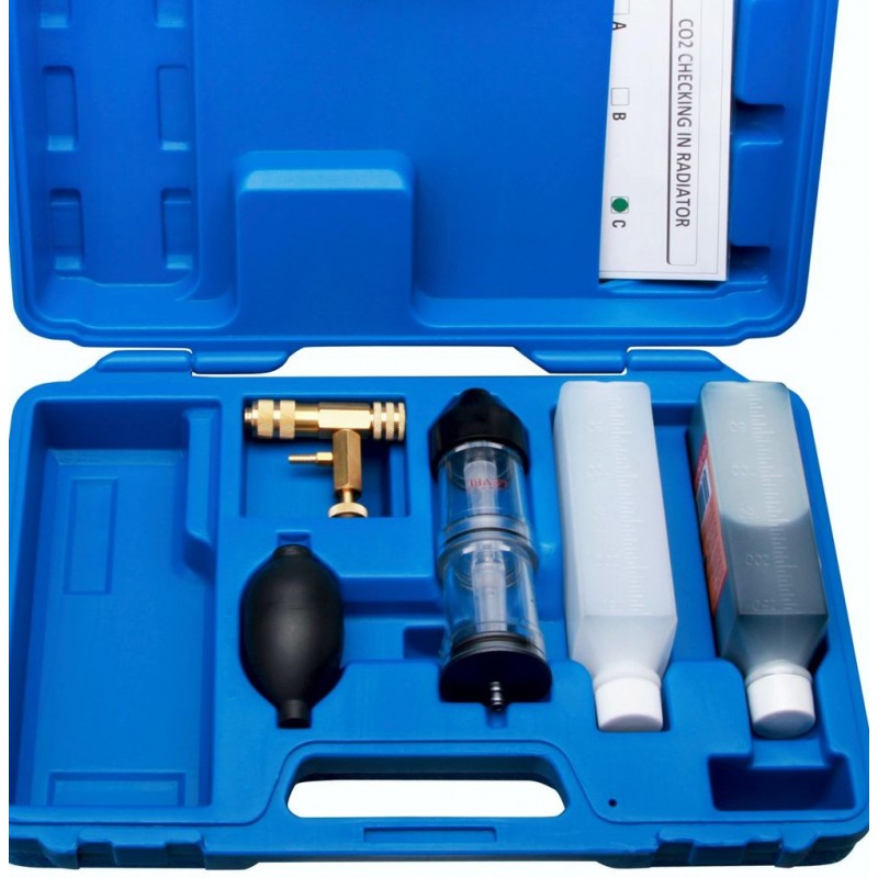 Cooling CO2 cylinder head gasket leak tester